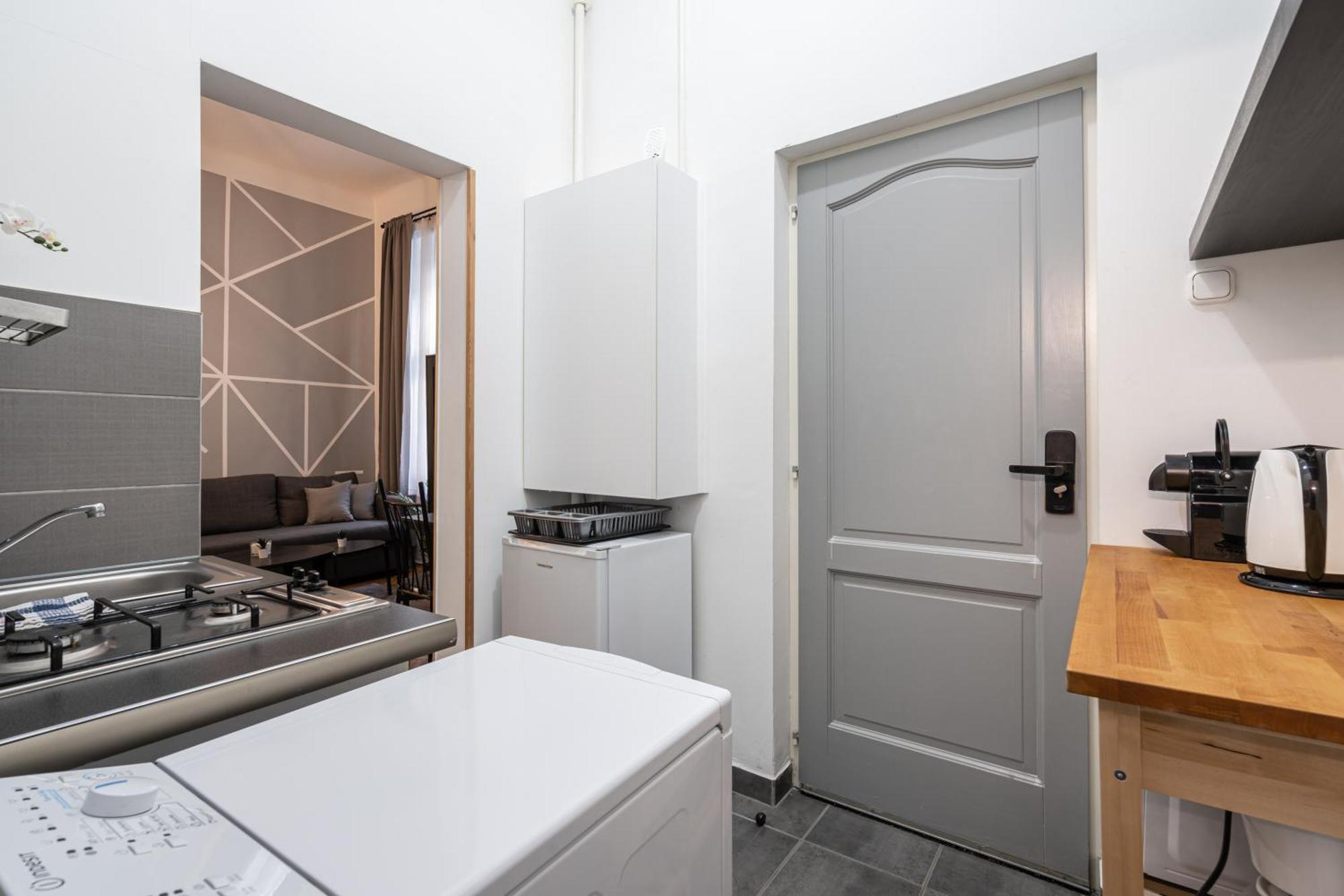 B8 - Grand Boulevard Cozy Apartment - Best Location By Bqa Budapest Zimmer foto
